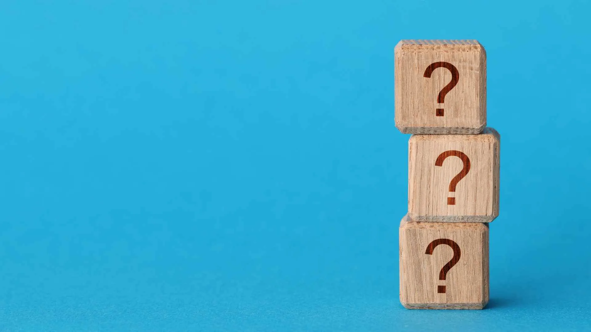 Familiar sayings represented as copyable emoji riddles