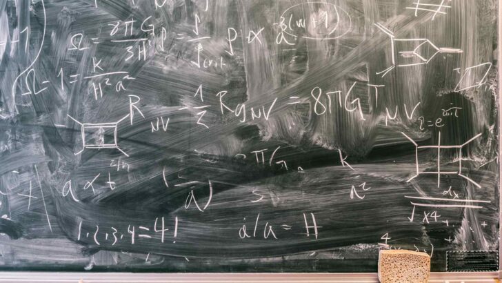 Einstein's Riddle: Crack the Logic Puzzle Like a Genius